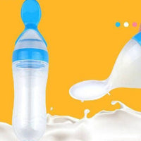 Infant Baby Squeezing Feeding Bottle With Spoon - OrdinaryBasics